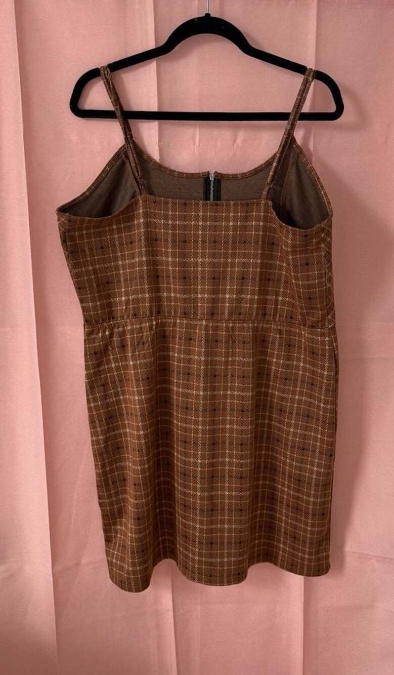 No Boundaries Women's Sleeveless Zip-Front Plaid Mini Dress - Picture 2 of 5